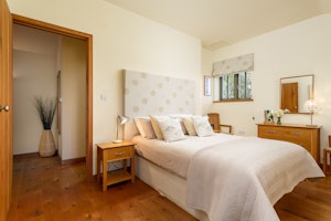 The Granary Barn image 2
