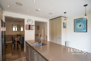 Blossom House image 7