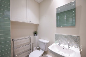 Blossom House image 3