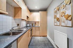 The Wapping image 5