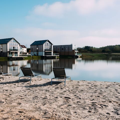 Stay in Dorcester overlooking picturesque lake views