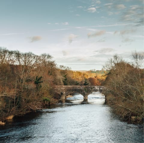 Access the Brecon Beacons direct from the home – the Brynich Aqueduct is thirty-nine minutes away