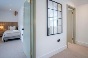 West Wales Hideaway image 9