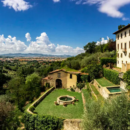 Admire the views of the Tuscan countryside