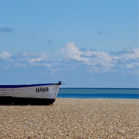 Spend the day at the beach in the coastal town of Aldeburgh