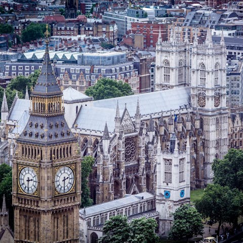 Hop on the Tube and see the sights of London from this Shepherd's Bush base