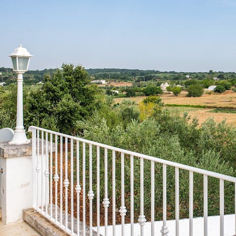 Enjoy the views from your setting at the heart of the Valle d’Itria