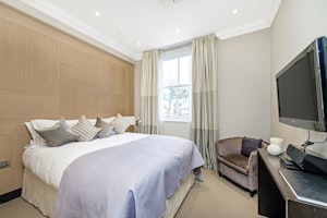 Kensington Stripes image 7