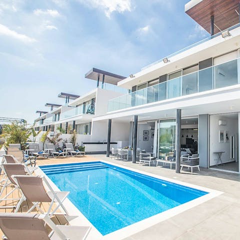 Take a dip in the plunge pool after sunbathing on the deck