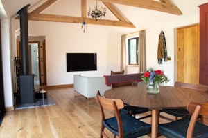 Kentish Comfort image 14
