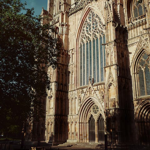 Walk for fifteen minutes to reach York Minster – admire the Gothic architecture and the Statue of Constantine the Great