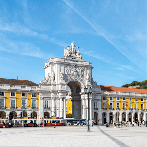 Walk to bustling Praça do Comércio in three minutes