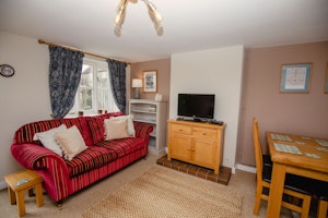 Dorset Cream Tea image 7