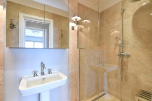 Riviera Treasure image 10