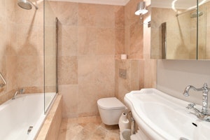 Riviera Treasure image 6