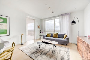 Walworth Skyline image 1