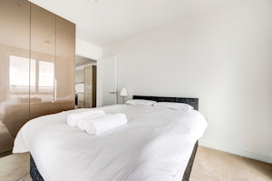 Walworth Skyline image 5