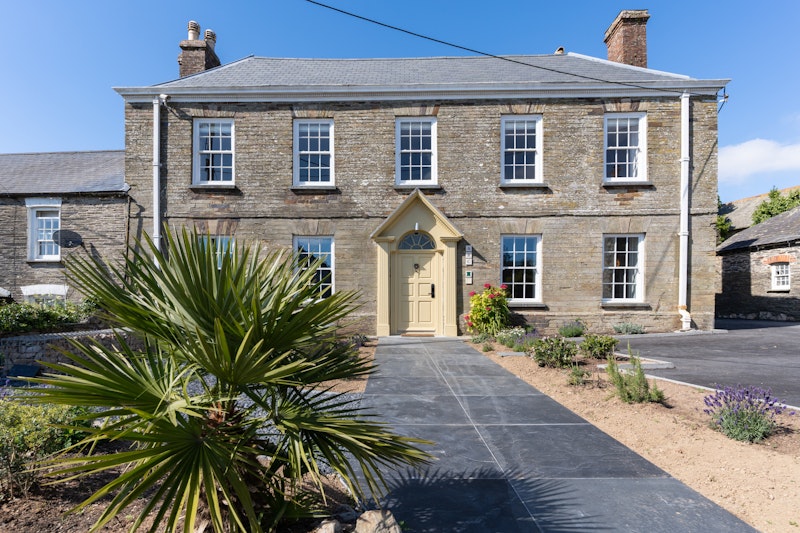 This Must Be the Padstow Place main image
