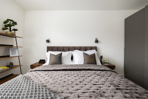 Knightsbridge Leather image 7