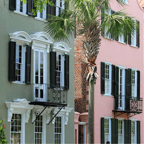 Walk a short distance to the centre of Charleston
