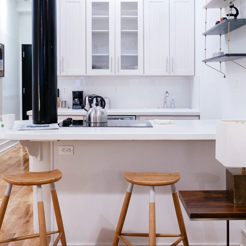 Take your morning coffee at the sleek breakfast bar