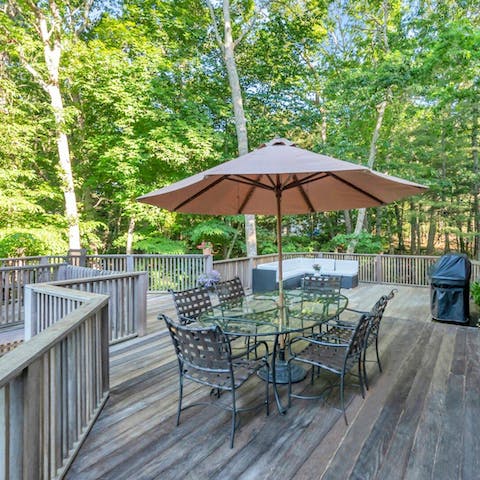 Enjoy a barbecue on the deck or have your dinner cooked by a private chef