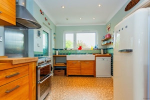 Surf & Sunshine image 9