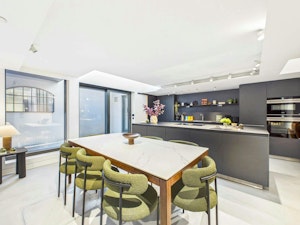 The Borough Hideaway image 9