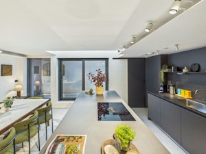 The Borough Hideaway image 6