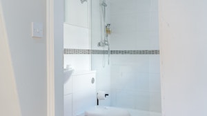 Aqua Trio image 5