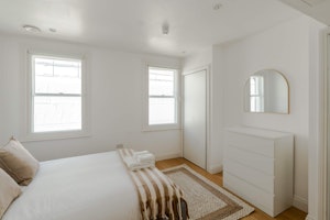 Fitzrovia White image 13
