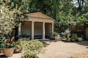 Squarely Belgravia image 3