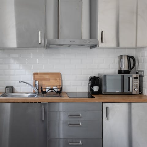 the industrial-chic kitchen