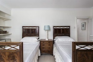Knightsbridge Wonder image 7