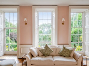 Stone Manor image 6