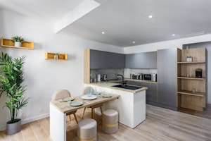 Portside Living image 6