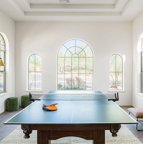 Play the most elegant game of ping pong