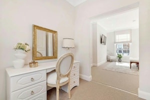 Belgravia Elegance image 8