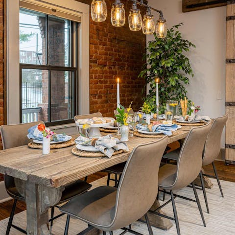 Serve formal dinners at the stylish dining area 