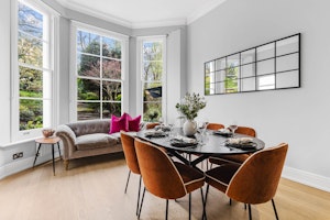 Holland Park Retreat image 10