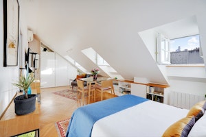 A Parisian Studio image 8
