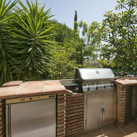 Keep things simple with your family and enjoy an alfresco barbecue dinner here