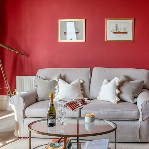 Stretch out in the living area with a glass of bubbles after a day of discovering Ramsgate