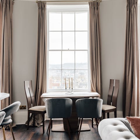 Serve up a banquet on the table and enjoy with a view of Bath through the windows