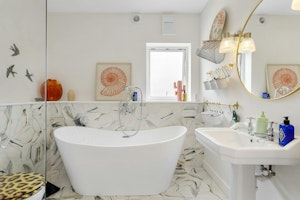 Devonshire Haven image 14