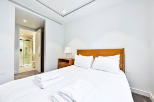 Paddington Living image 13