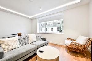 Paddington Living image 6