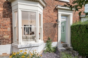 Portal to Whitby image 7