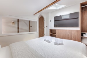 Bastille Oak image 6