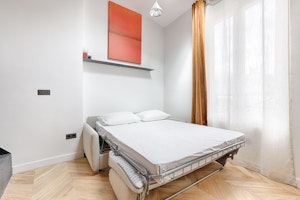 Bastille Oak image 3